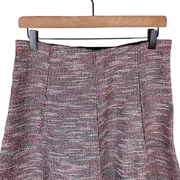 LOFT NWT Red Black White Tweed Textured Pleated Pull On Flare Skater Skirt - Picture 6 of 9